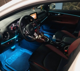 Ambient Light trong nội thất ô tô